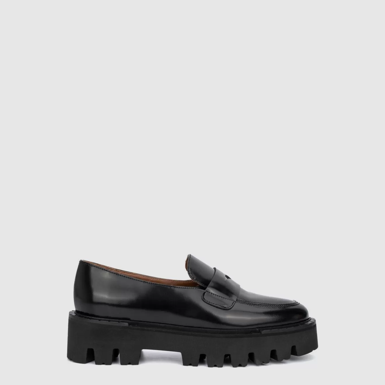 Women Aquatalia Flats | Alexi Black