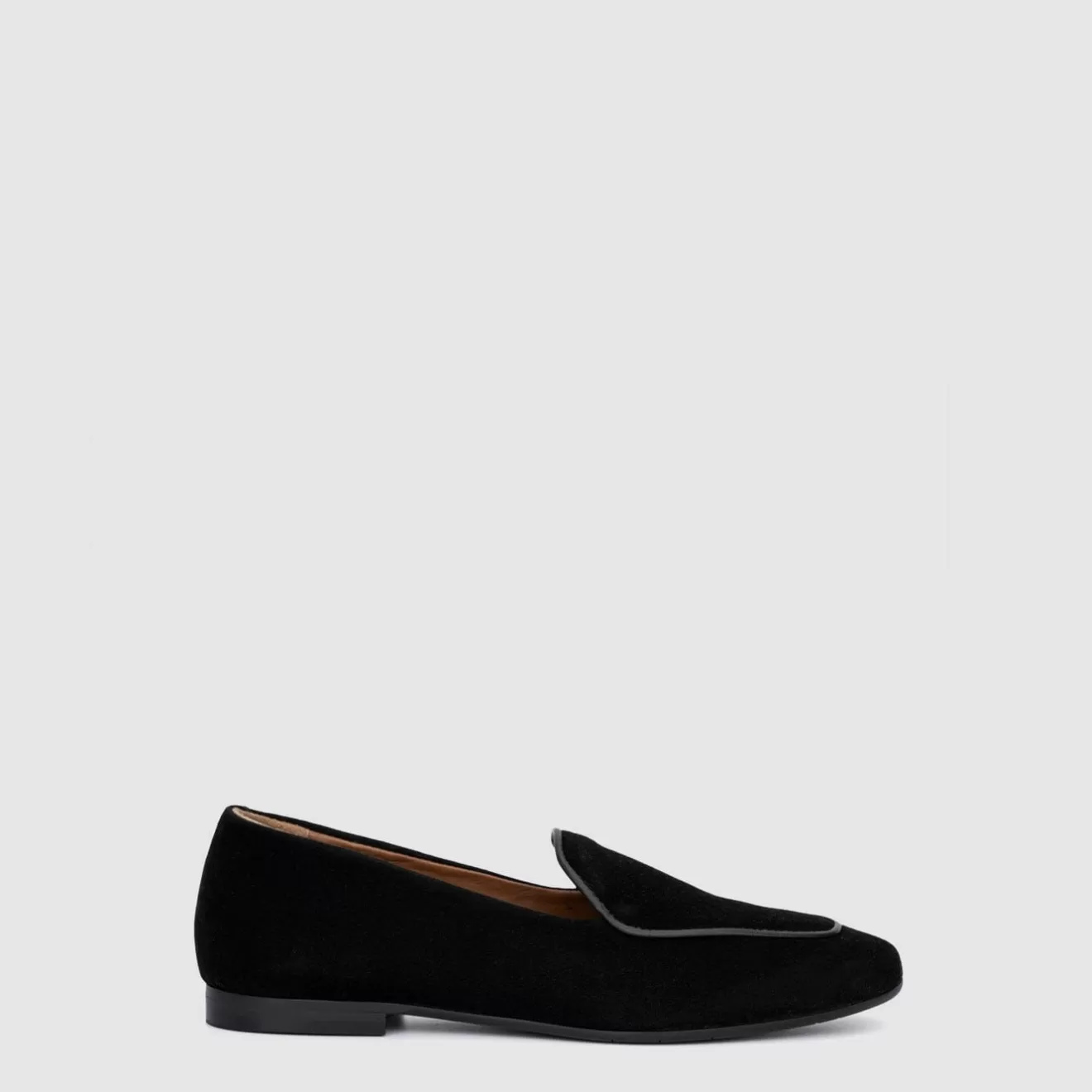 Women Aquatalia Flats | Calandra Black