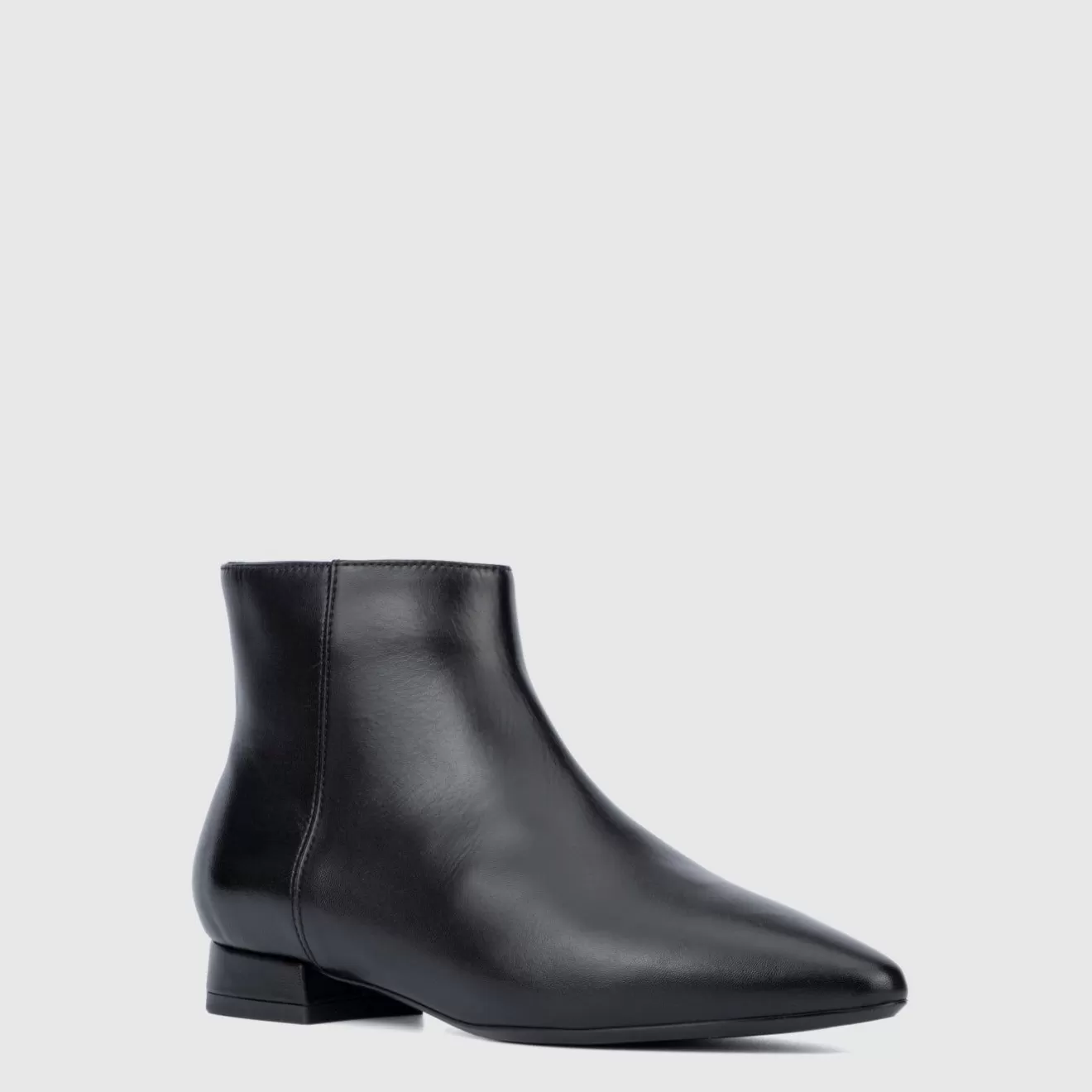 Women Aquatalia Boots | Prisilla Black