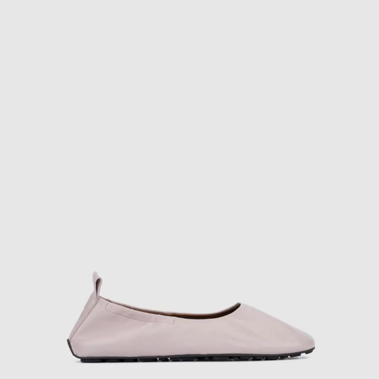 Women Aquatalia Flats | Quortney Lilac